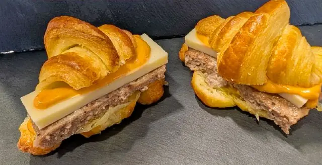 Croissants jambon-fromage